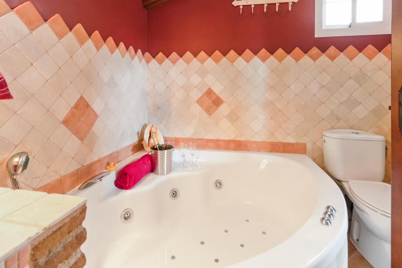 Villa Estilo Mediterranea Con Piscina, Jardin, Bbq Y Jacuzzi - Villa Bel Air Real Естепона Екстериор снимка